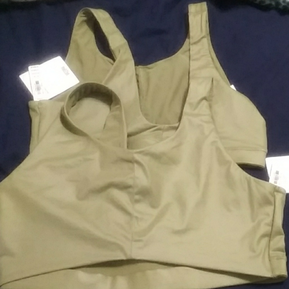 Victoria sports bra